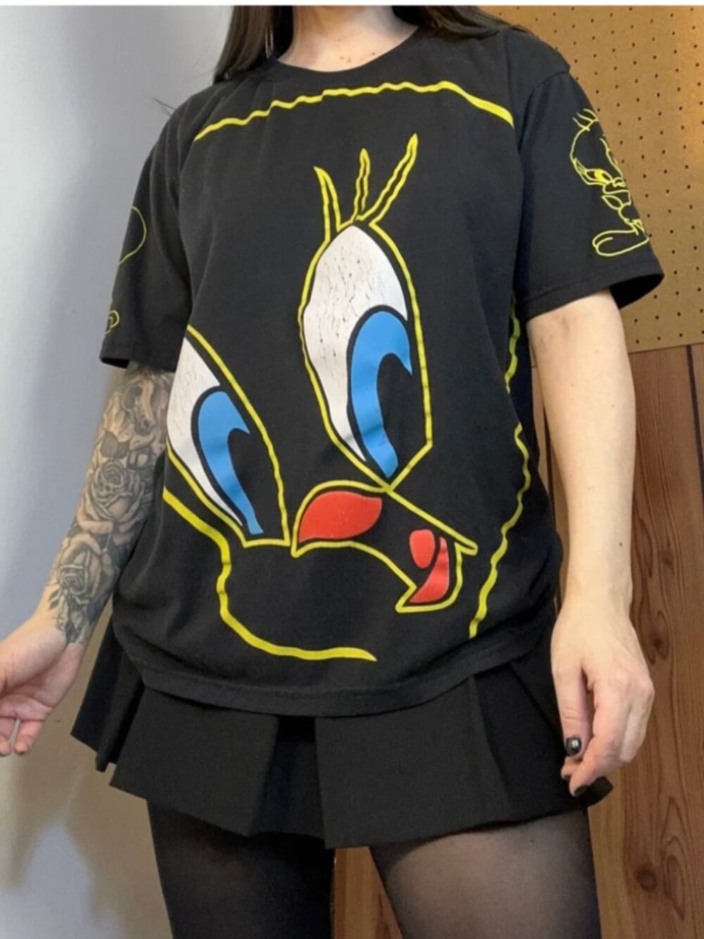 90s vintage tweety bird looney tunes tshirt